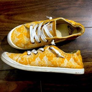 roxy yellow shoes